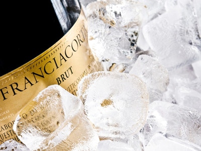 Grosses Angebot an auserlesenen, italienischen Weinen, unsere Hausmarke «Franciacorta»